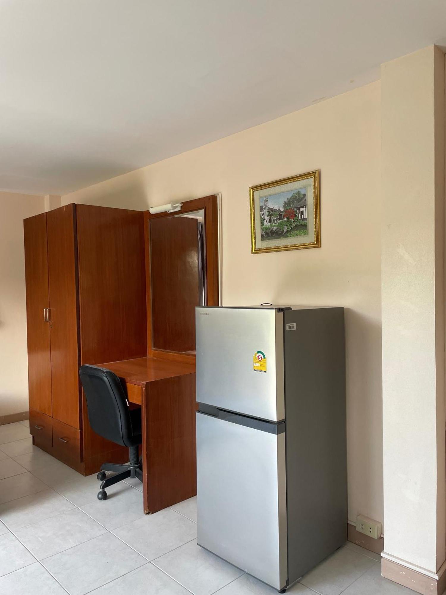 Maxim Apartment Паттайя Экстерьер фото